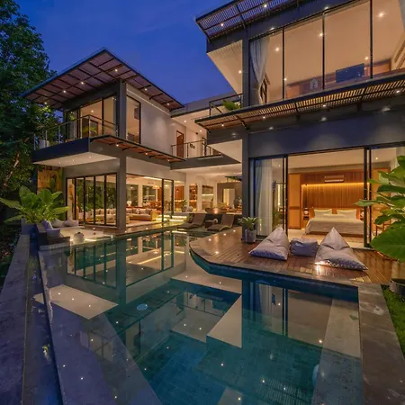 Villa Luna : Brand New 4Br Villa With 180° Rice Field Views