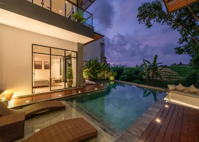 Villa Luna : Brand New 4br With 180° Rice Field Views Canggu (Bali)