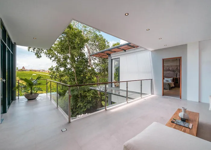 Luna : Brand New 4br With 180° Rice Field Views Villa *