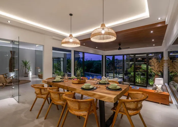 Luna : Brand New 4br With 180° Rice Field Views * Canggu (Bali)