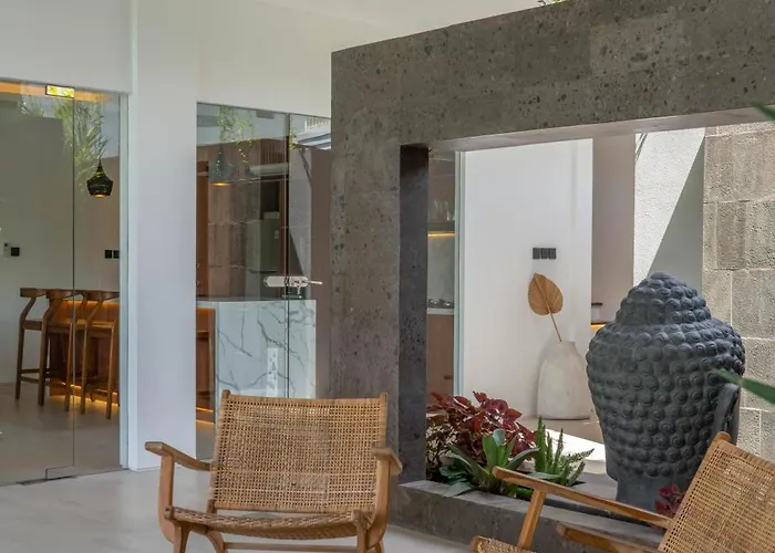 Luna : Brand New 4br With 180° Rice Field Views * Canggu (Bali)