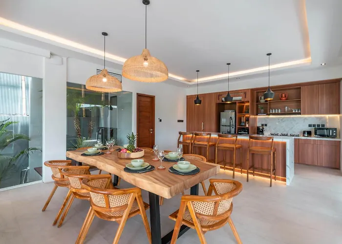 Luna : Brand New 4br With 180° Rice Field Views Villa *