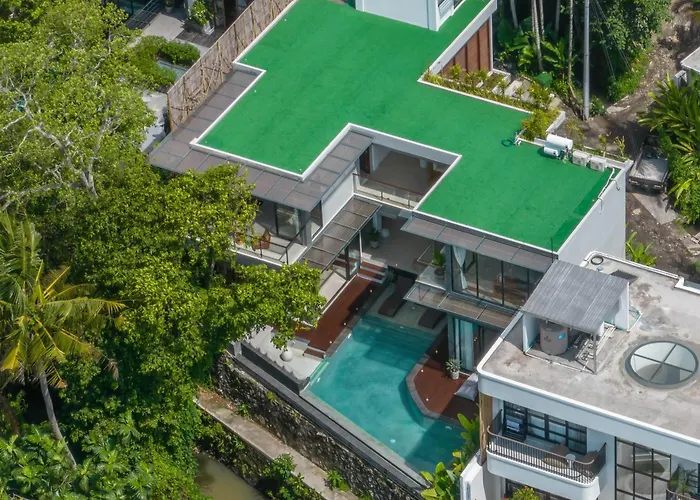 Luna : Brand New 4br With 180° Rice Field Views *