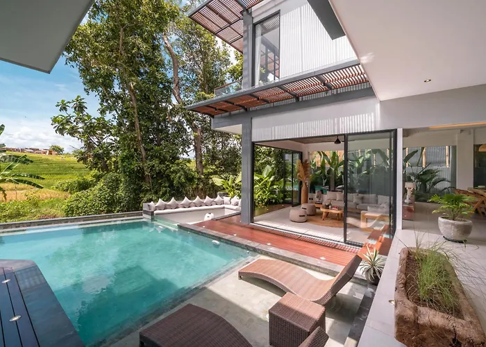 Luna : Brand New 4br With 180° Rice Field Views Canggu (Bali)
