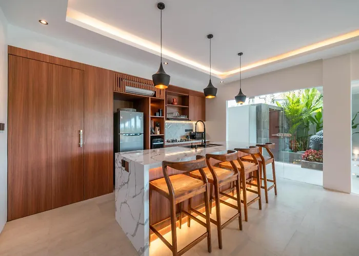Luna : Brand New 4br With 180° Rice Field Views
