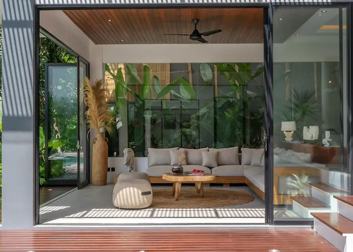 Villa Luna : Brand New 4br With 180° Rice Field Views Canggu (Bali)